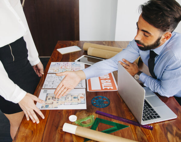 Choosing the Right Corporate Interior Designer: Key Factors for Business Owners
