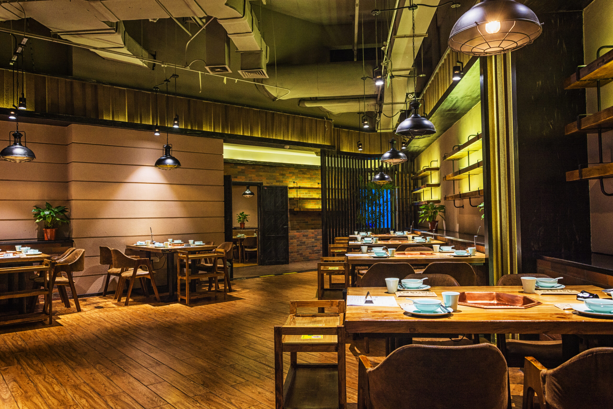 Top Interior Fitout Trends for Restaurants and Cafes in 2025